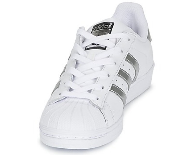 chaussure adidas basse femme pas cher